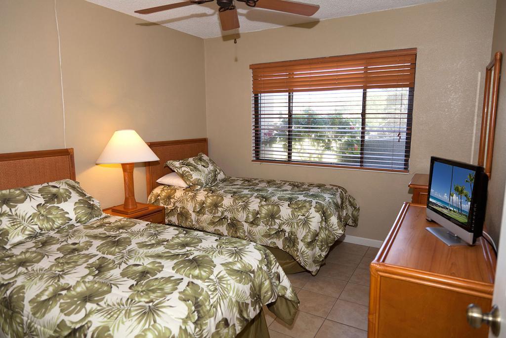 Kona Reef Resort By Latour Group Kailua-Kona Habitación foto
